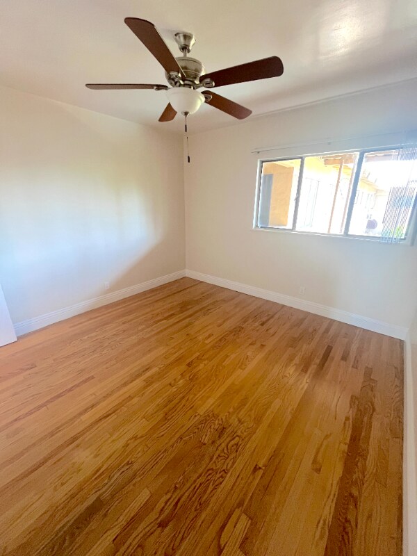 Building Photo - 513 W G St