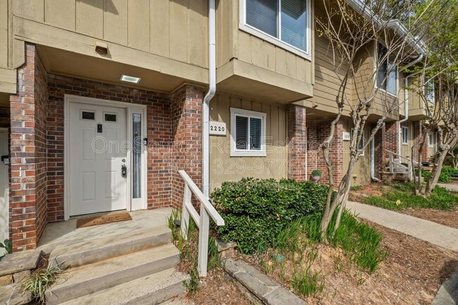 Building Photo - 2220 Haverhill Ct SE