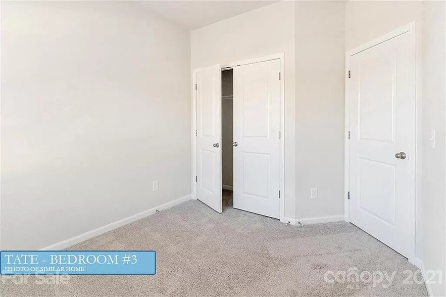 Building Photo - Room in Townhome on Beatty Woods Dr