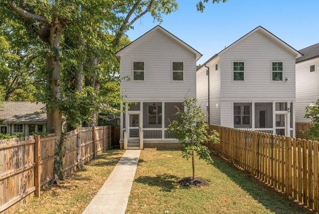 Building Photo - 1408 Lischey Ave