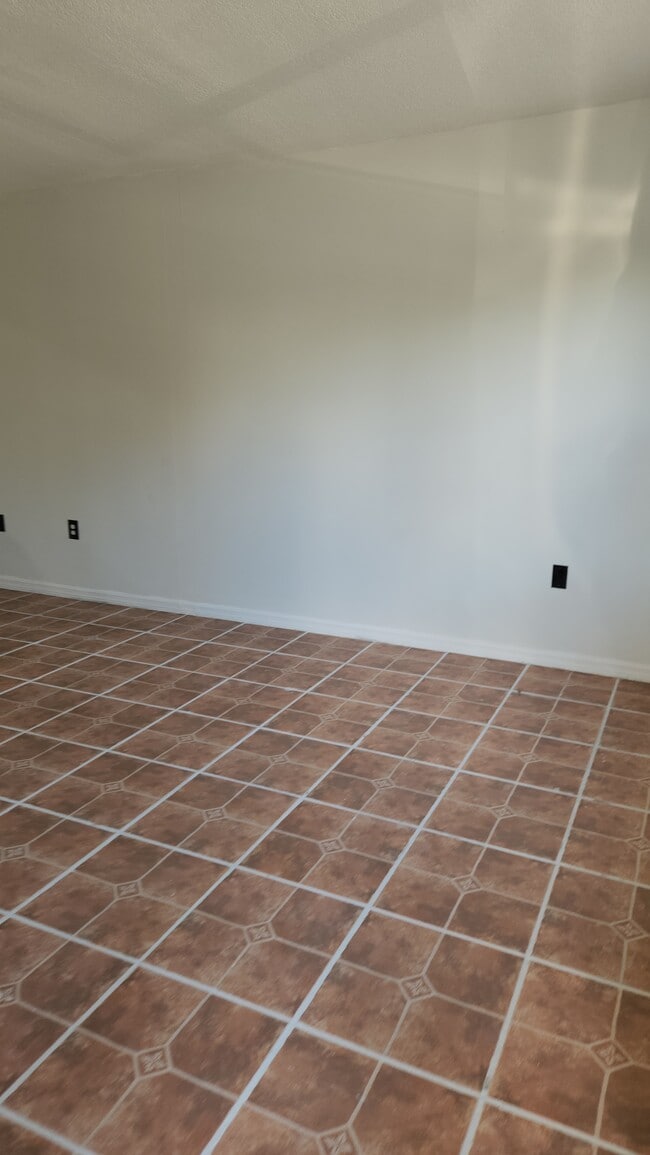 Building Photo - 406 Cocoa Ct