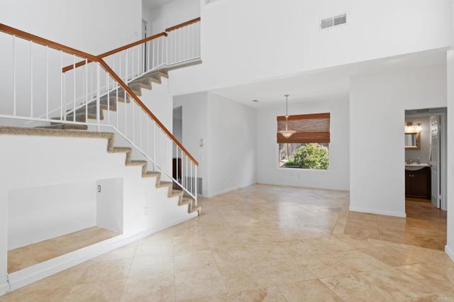 Building Photo - 2775 Southampton Rd