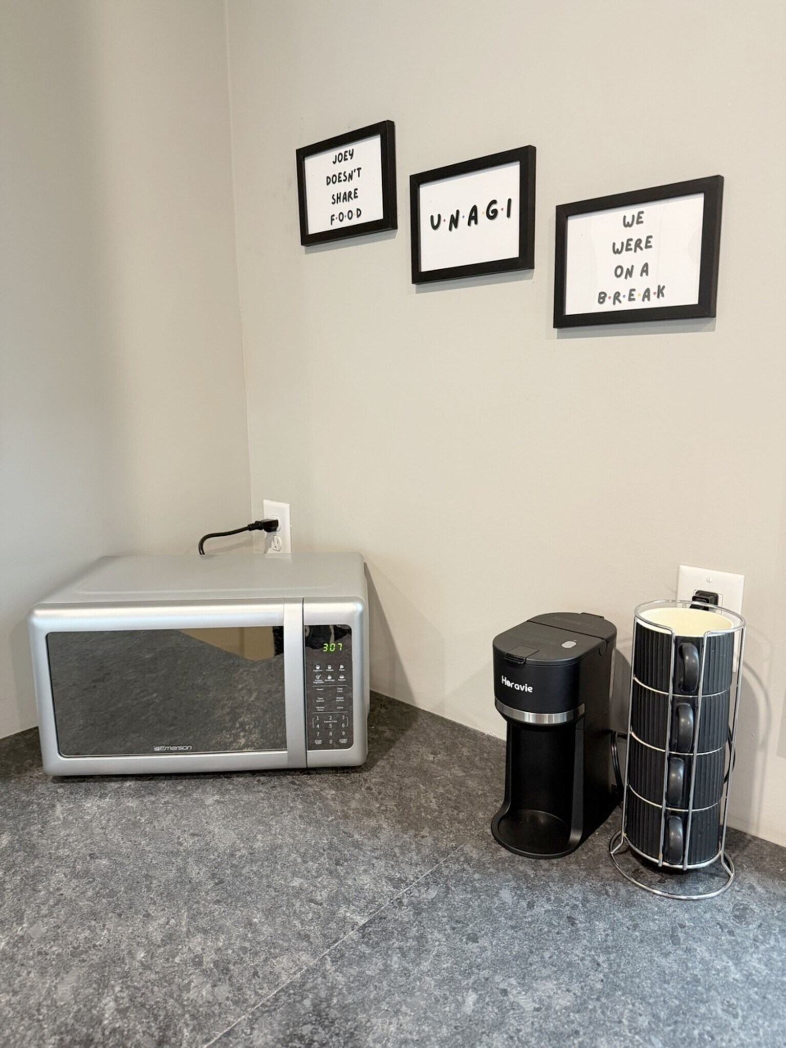 Gourmet Kitchen - 100 Textile Ct