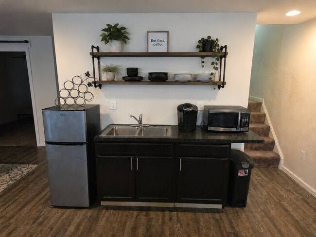 Building Photo - 5037 Kennel Ln