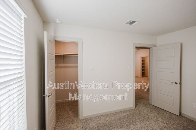 Building Photo - 413 Millbrook Blvd