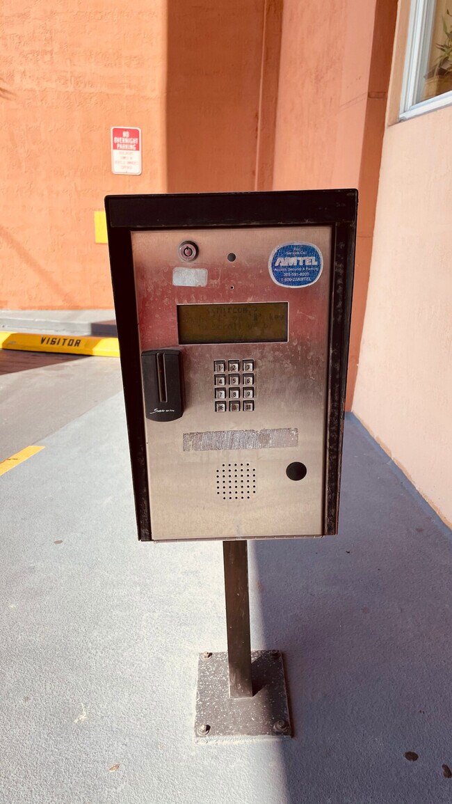 Building Photo - 2280 SW 32nd Ave