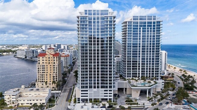 Building Photo - 153 N Seabreeze Blvd