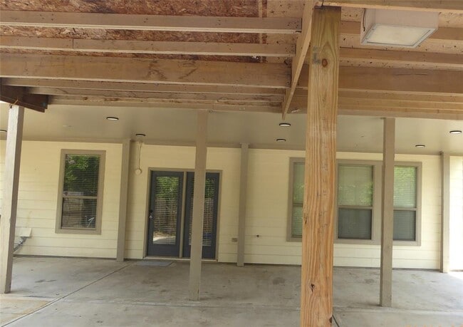 Building Photo - 19439 Remington Bend Dr