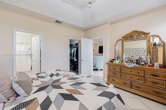 Building Photo - 15825 SW 60th Terrace
