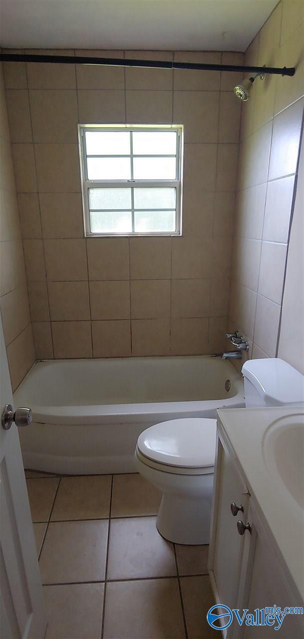 Building Photo - 4208 Proctor Cir NW