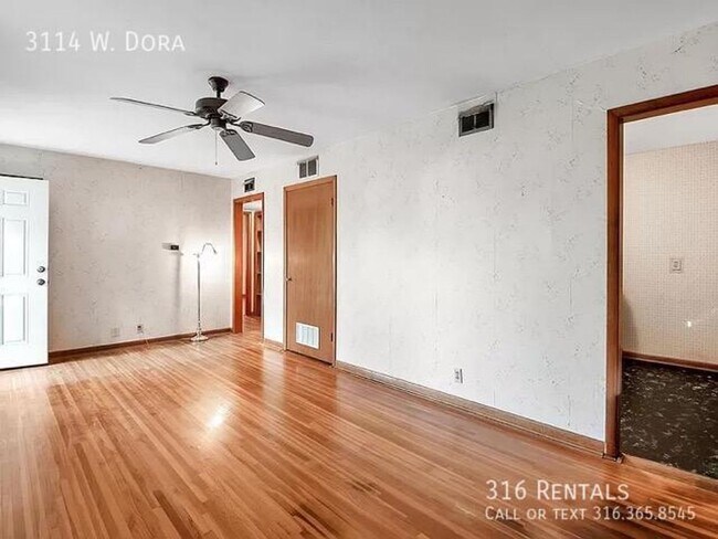 Building Photo - $875 - 2 bedroom/ 1 bathroom - Spacious ho...