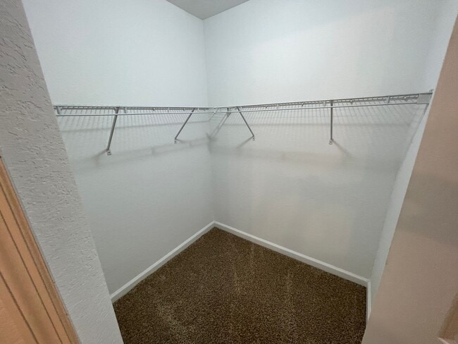 Building Photo - ANNUAL RENTAL - POSITANO PLACE 2 BED / 2 BATH WITH GARAGE