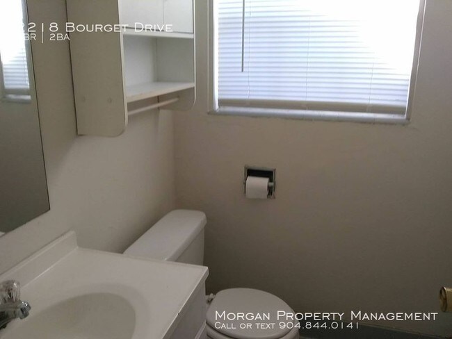 Building Photo - 2218 Bourget Dr