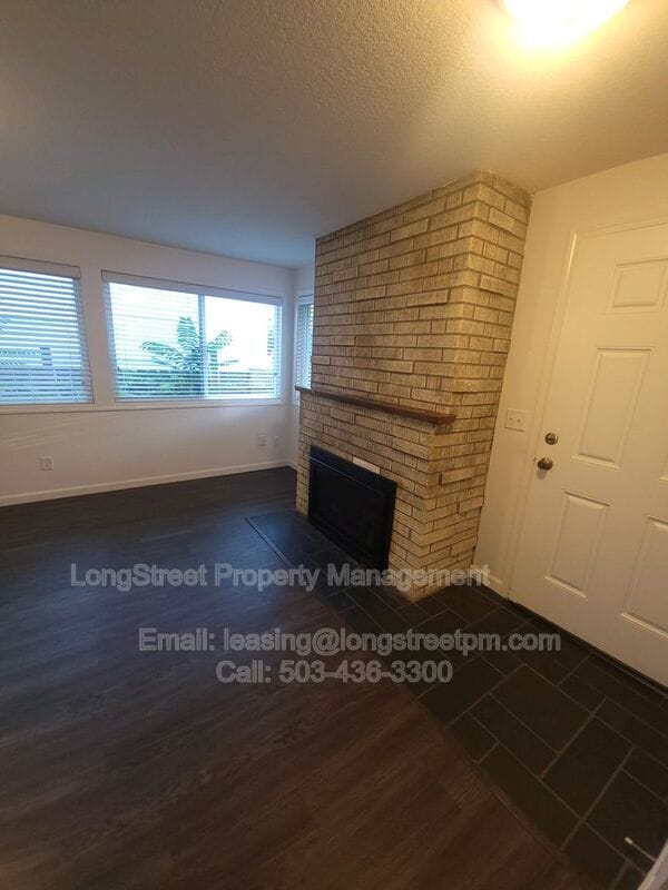 Building Photo - 4516 SE 65th Ave