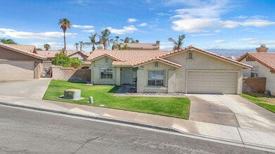 Building Photo - 79200 Violet Ct