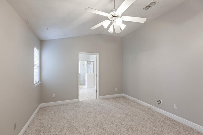 Building Photo - 7103 Shady Grove Way