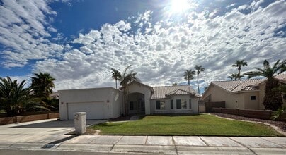 Building Photo - 4-Bedroom Home in Mesa Del Sol with Heated Pool and Spa