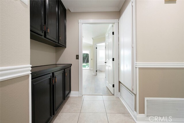 Building Photo - 10928 Meseta Dr