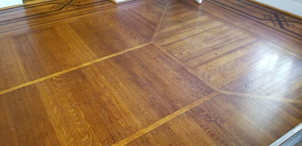 Living room - 338 Pawtucket St