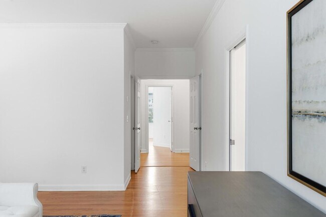 Building Photo - 124 Palm Cove Way