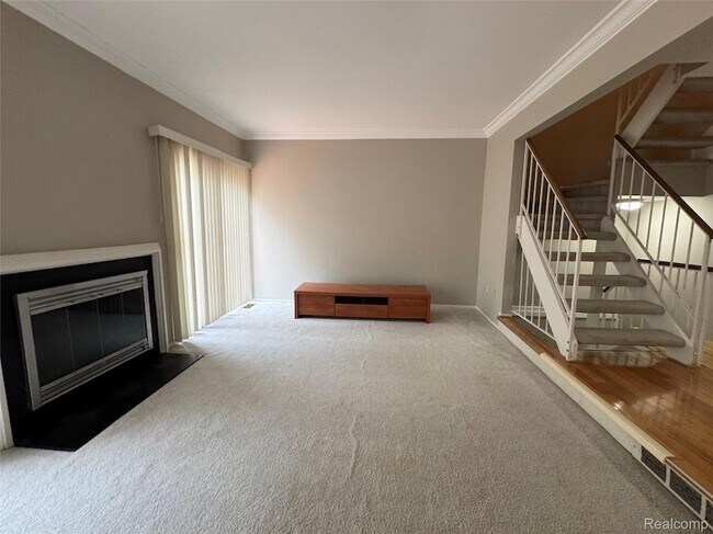 Building Photo - 1775 Brentwood