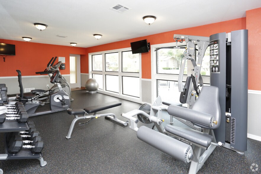 Epic Apartments 1420 New Bellevue Ave Daytona Beach FL 32114