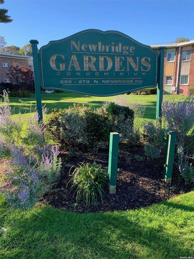 259 Newbridge Rd 259 Newbridge Rd Levittown NY 11756 Apartment Finder