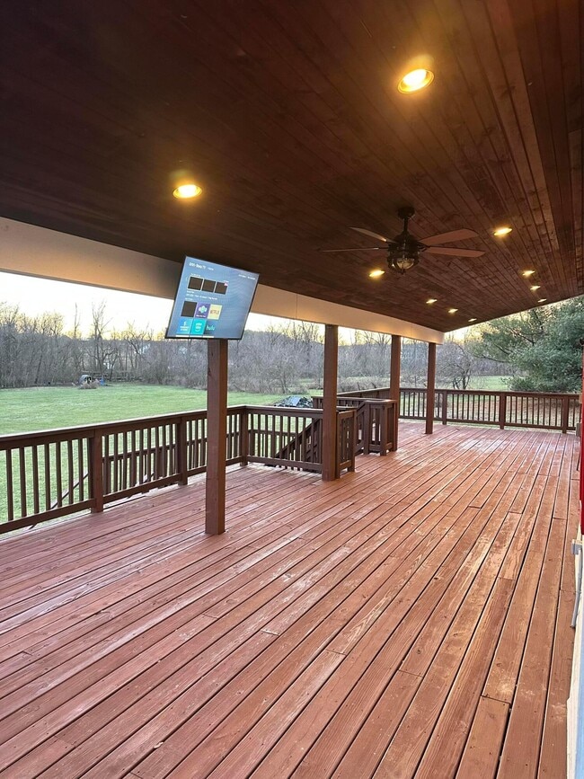 Building Photo - 4841 Julian Rd SW