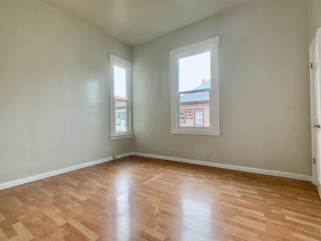 Building Photo - 1515 6th St