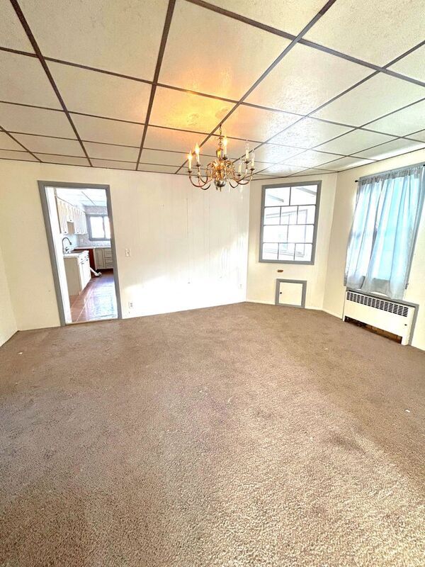 Building Photo - 22 Maple Terrace