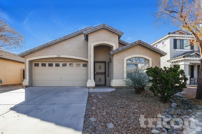 Building Photo - 1275 E Shari St