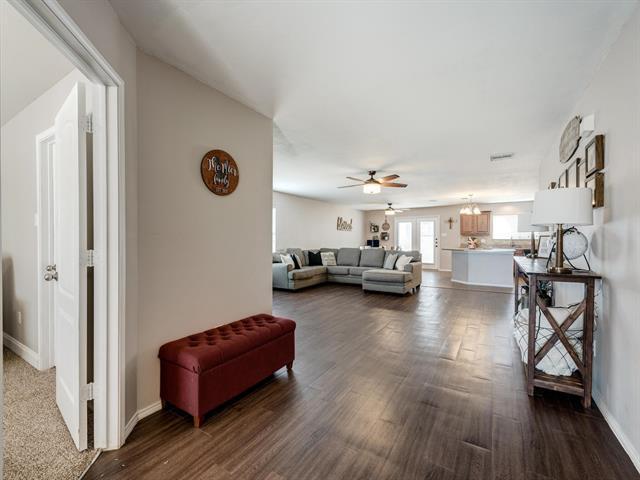 Building Photo - 4816 Blue Top Dr