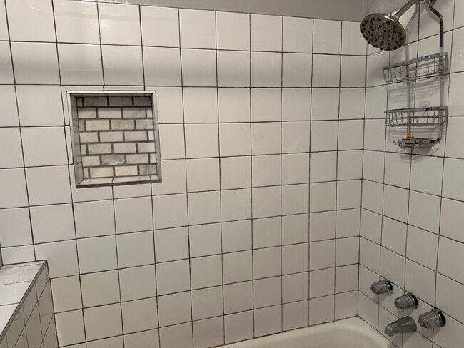 Building Photo - 4286 Leimert Blvd