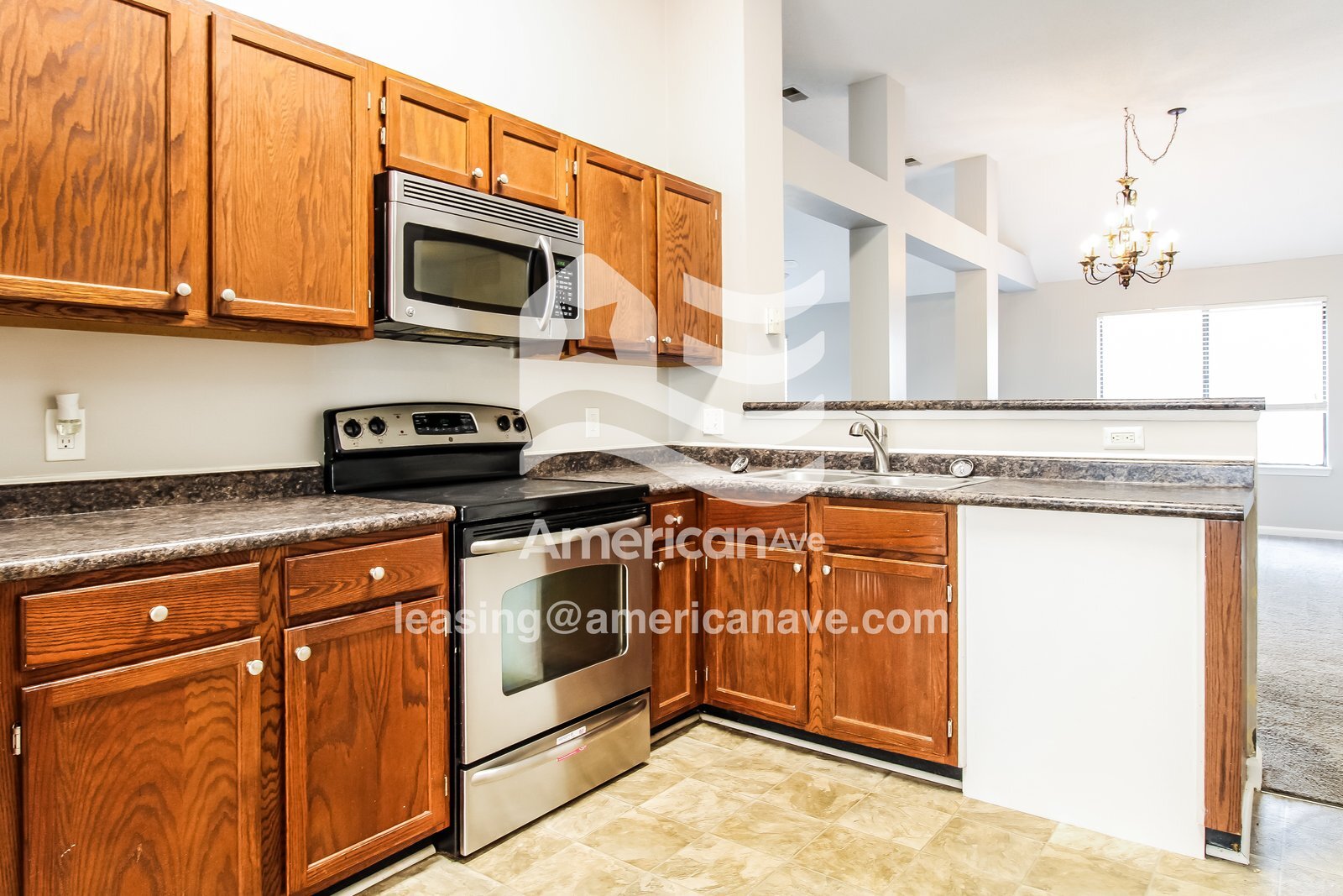 Building Photo - 220 Risdon Way