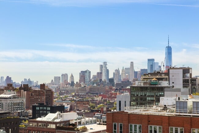 Building Photo - 500 W 18th St