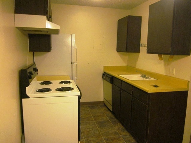 Building Photo - 1 Bedroom with Study in Wimbledon!