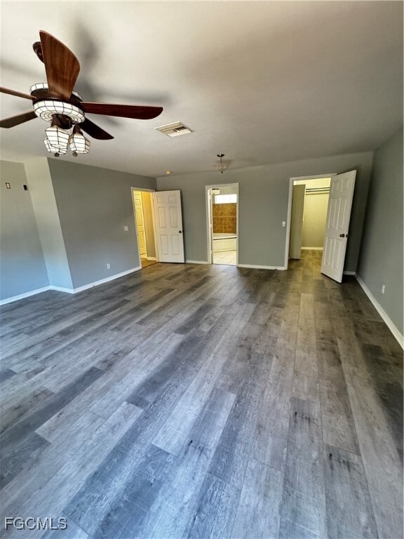 Building Photo - 2021 Wells Ave