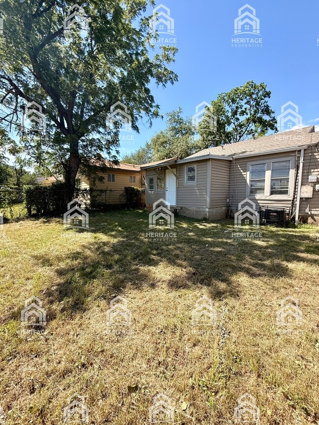 Building Photo - 5809 Kilpatrick Ave