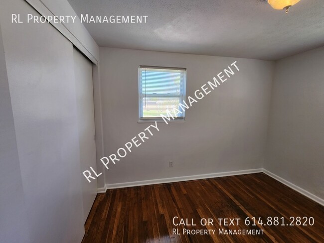 Building Photo - 1941 Holburn Ave