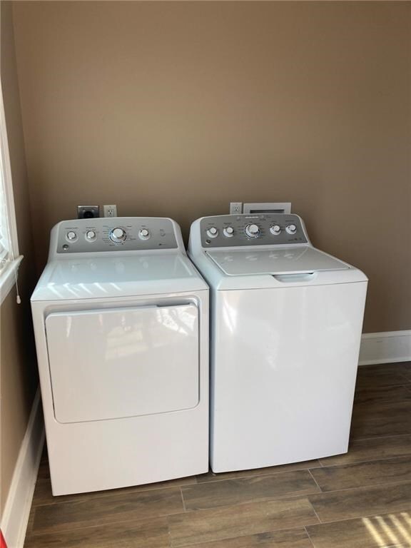 Building Photo - 700 N Alexander St