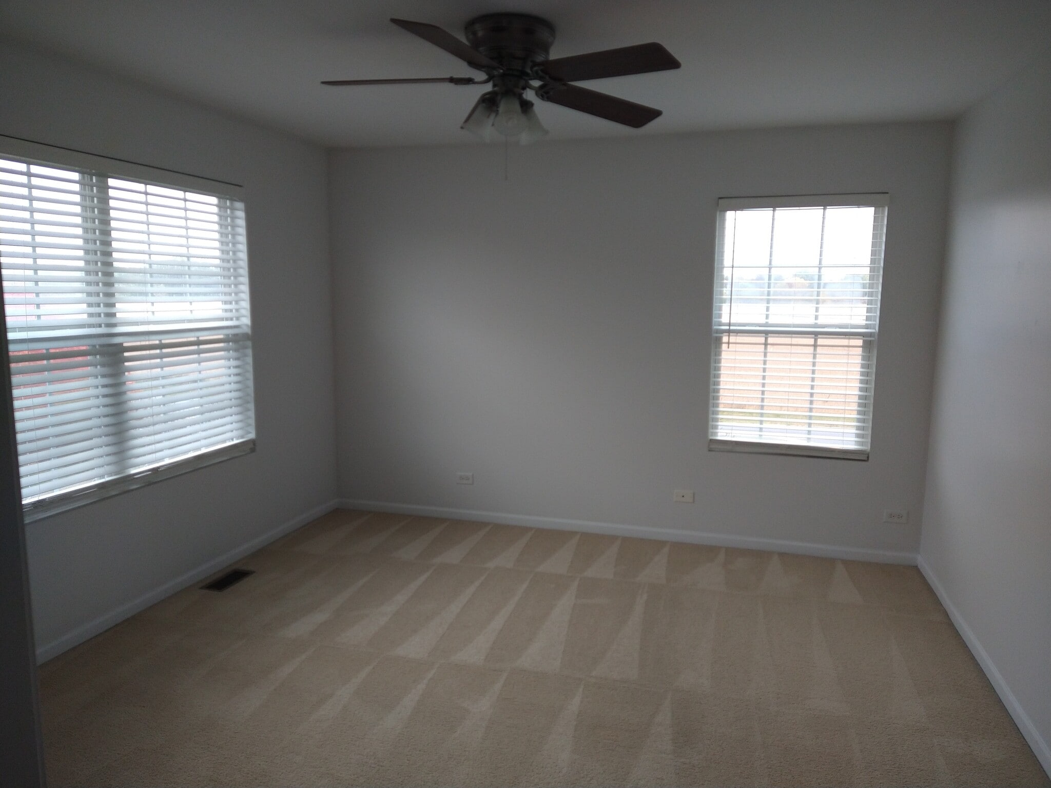 Master Bedroom - 2291 Beresford Dr
