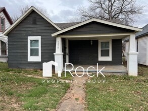 Building Photo - Updated Cozy 2 Bed 1 Bath Home in Guthrie Available Now ~MOVE IN SPECIAL~