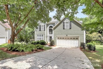 Building Photo - 9001 Warbler Ct