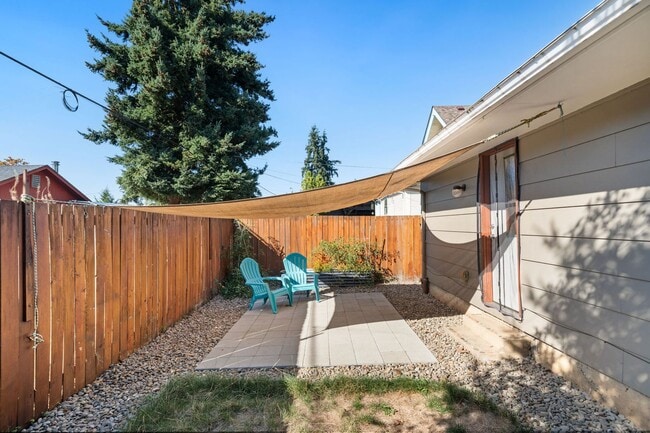 Building Photo - 3811 SE 66th Ave