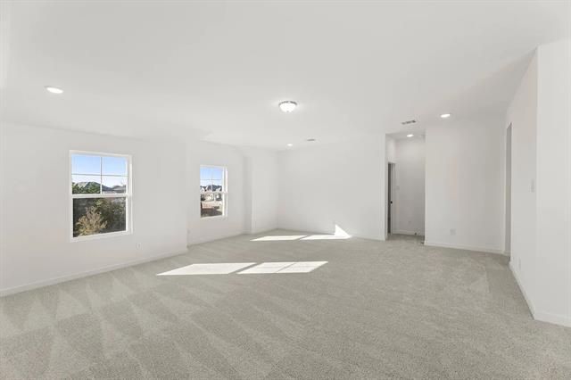 Building Photo - 1901 Jamestown Wy