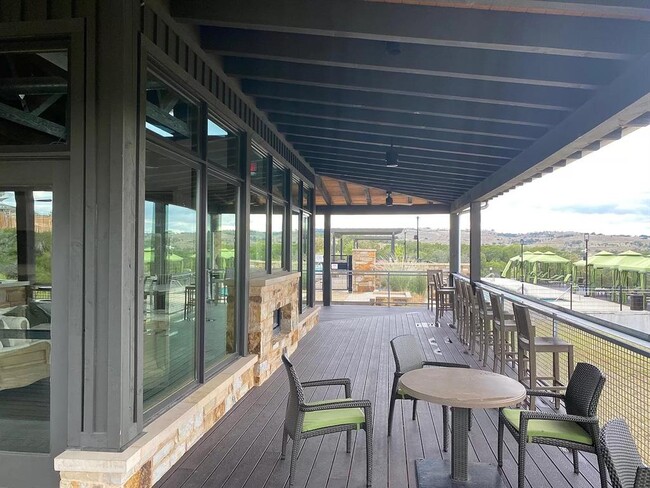 Building Photo - 6728 Llano Stage Trl