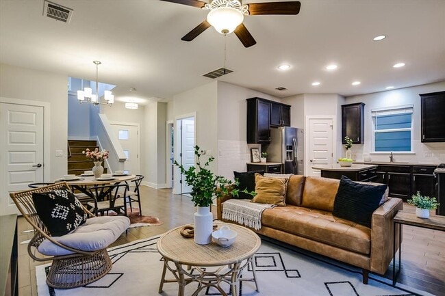 Building Photo - 2001 Tramson Dr