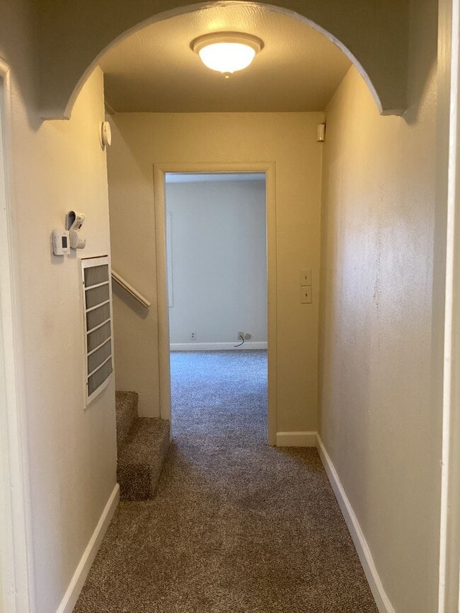 Building Photo - Room to Move with Style – 3-Bedroom Marysville Home