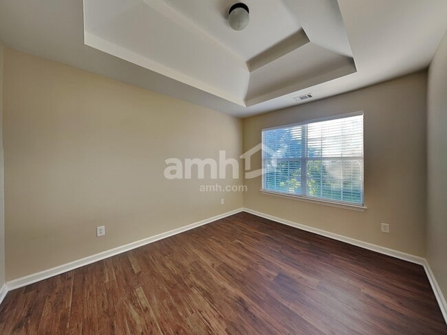 Building Photo - 2934 Gayle Manor Ln