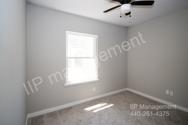 Building Photo - Beautiful 3-Bedroom Home in Cleveland Heig...